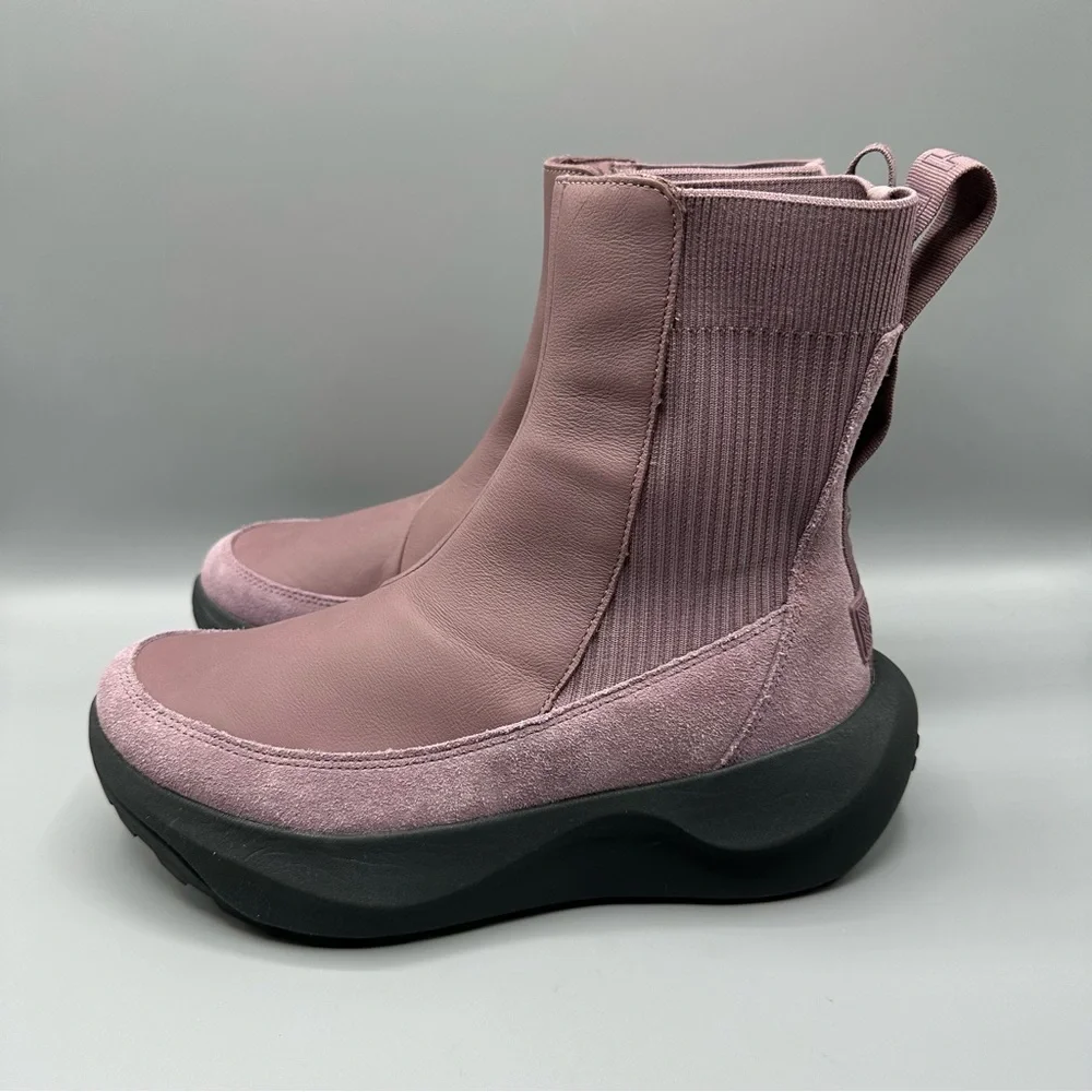 The North Face Women’s Platform Knit Leather Boots Size 10